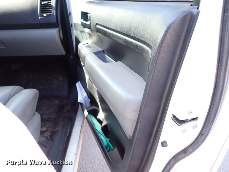 image for item IS9292 2012 Toyota Tundra  Double Cab pickup truck