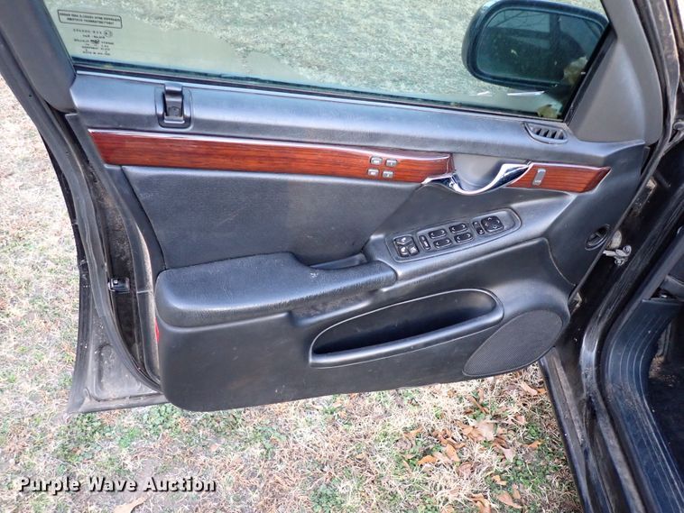 image for item IS9306 2004 Cadillac DTS