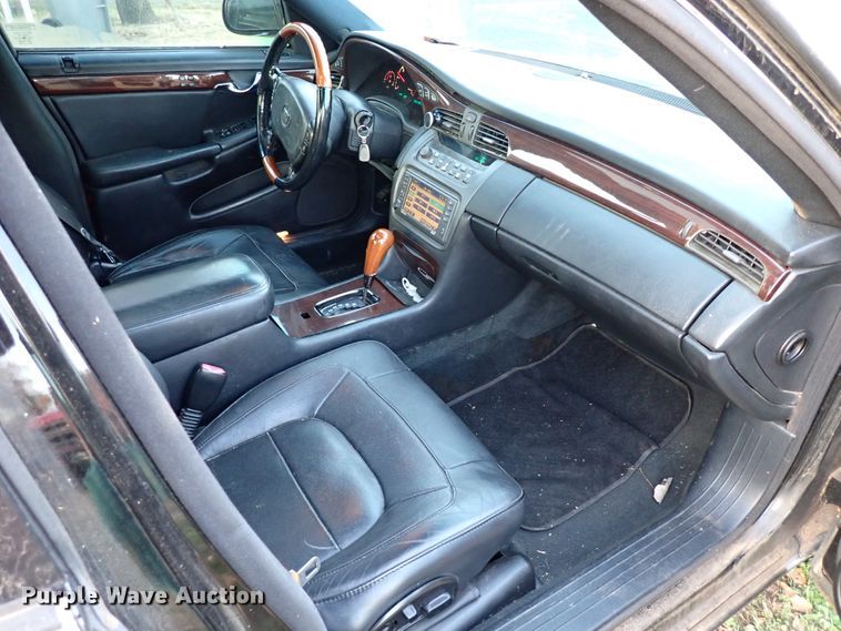 image for item IS9306 2004 Cadillac DTS