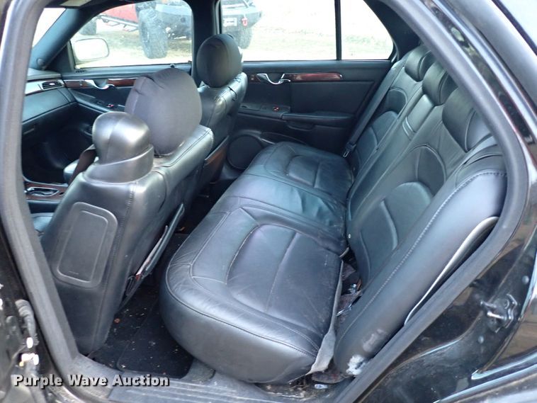 image for item IS9306 2004 Cadillac DTS