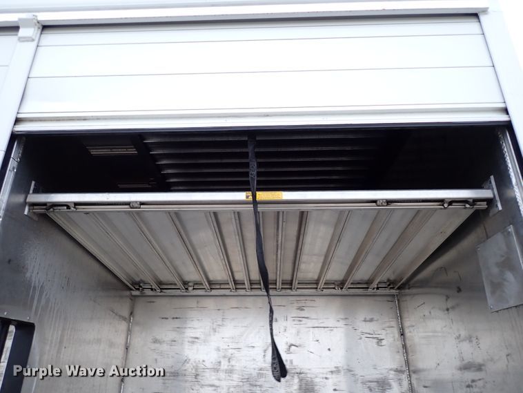 image for item IS9308 2014 Freightliner M2 106  box truck