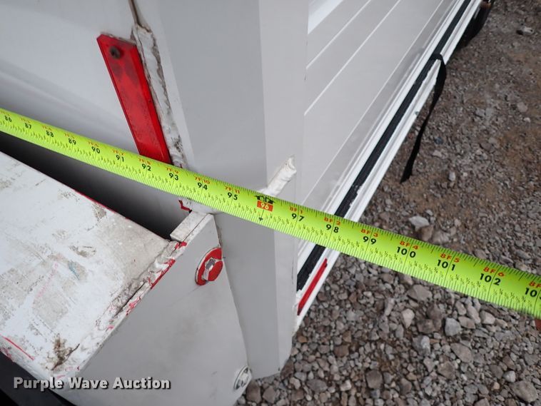 image for item IS9308 2014 Freightliner M2 106  box truck