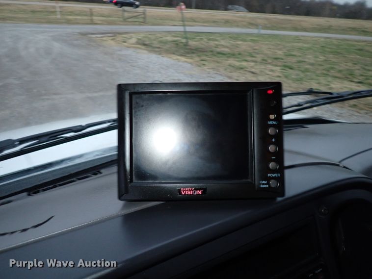 image for item IS9308 2014 Freightliner M2 106  box truck