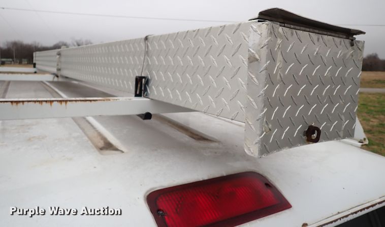 image for item IS9310 2002 Ford E150  van