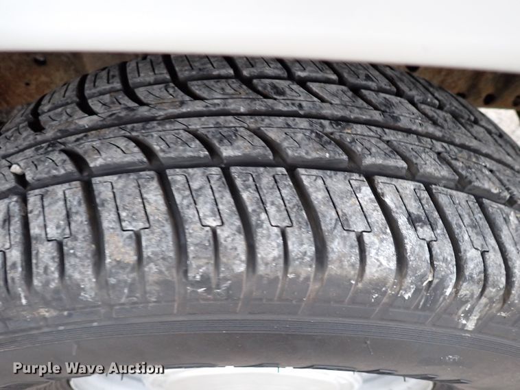 image for item IS9310 2002 Ford E150  van