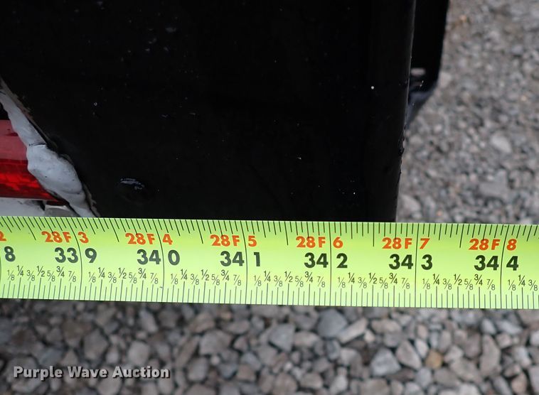 image for item IS9316 2005 Kenworth T300  box truck