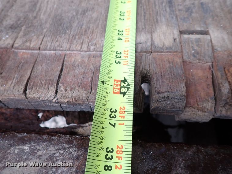 image for item IS9316 2005 Kenworth T300  box truck