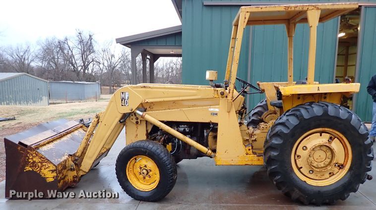 image for item IS9349 Massey Ferguson MF32  tractor