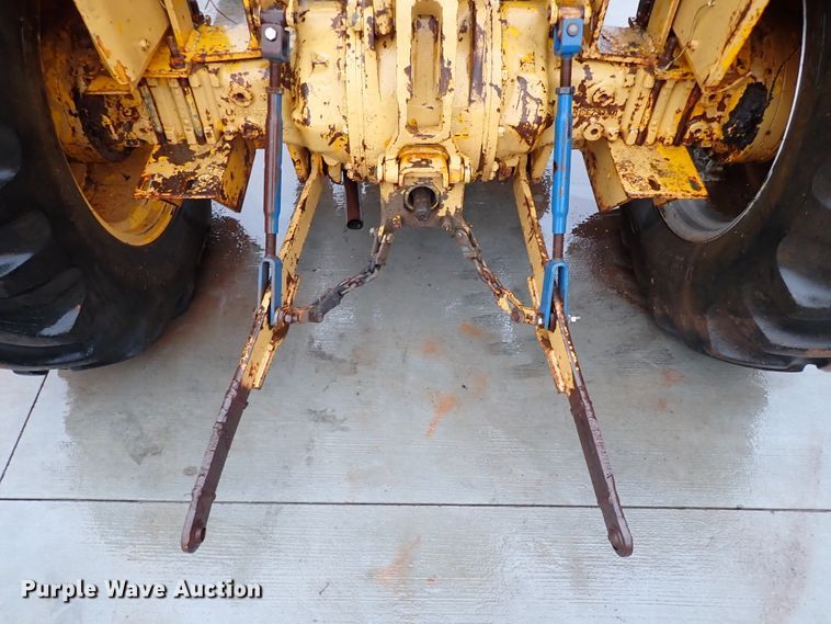 image for item IS9349 Massey Ferguson MF32  tractor