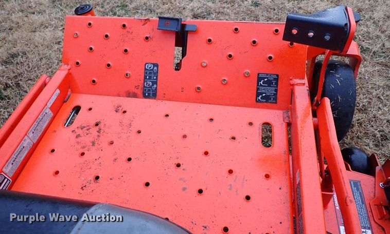 image for item IS9350 Kubota Z411  ZTR lawn mower