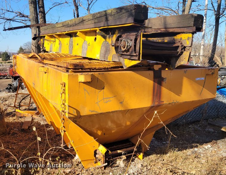 image for item IV9730 13' L spreader