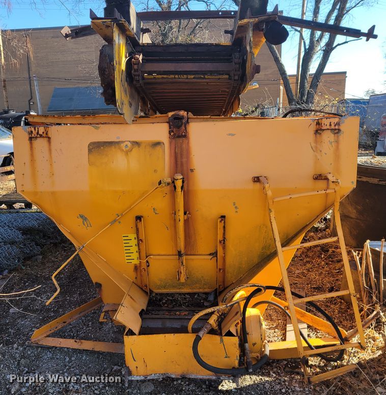 image for item IV9730 13' L spreader