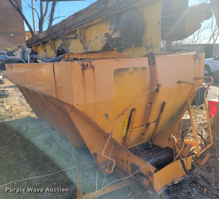 image for item IV9730 13' L spreader