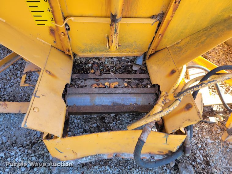 image for item IV9730 13' L spreader