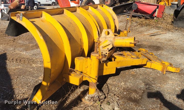 image for item IV9733 120" W snow plow