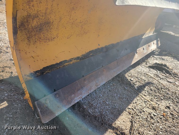 image for item IV9733 120" W snow plow