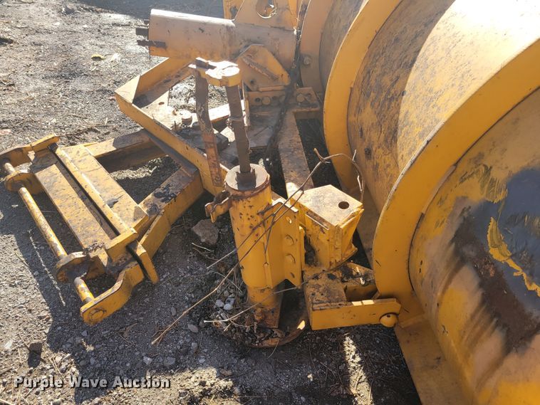 image for item IV9733 120" W snow plow