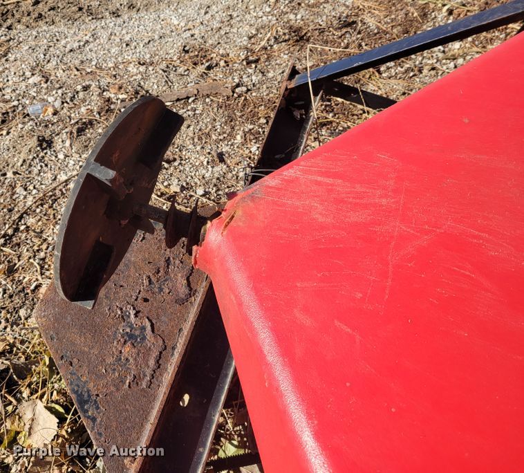 image for item IV9737 Western 1000  spreader