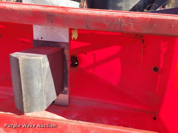 image for item IV9737 Western 1000  spreader