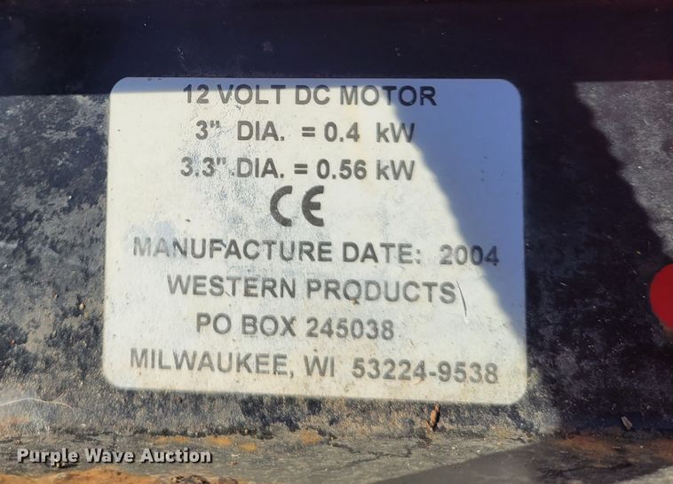 image for item IV9737 Western 1000  spreader