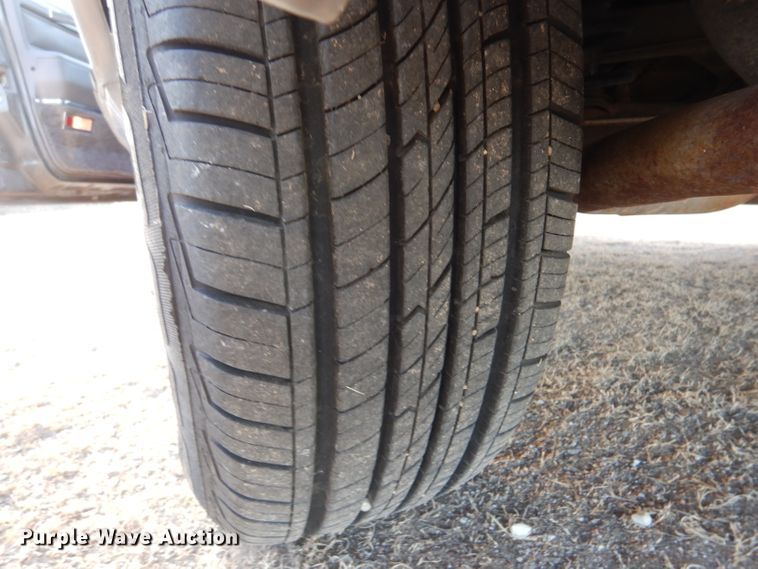 image for item IV9872 1988 Lincoln Town Car Cartier