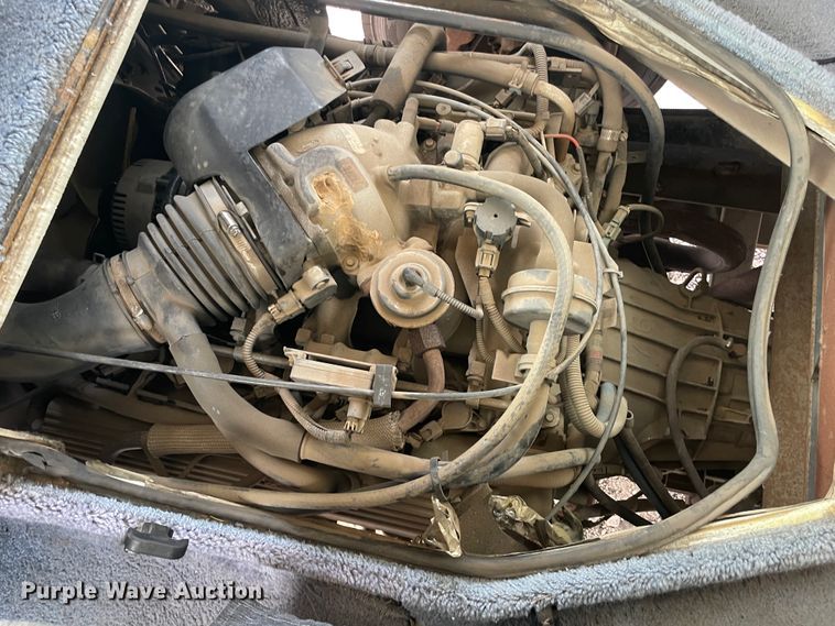 image for item IX9719 1999 Ford Hurricane  RV