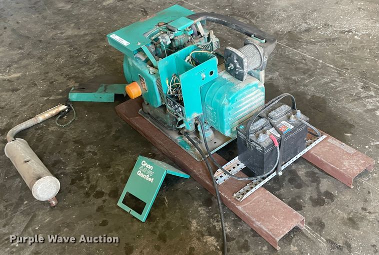 image for item IX9729 Onan 4.0RV  generator