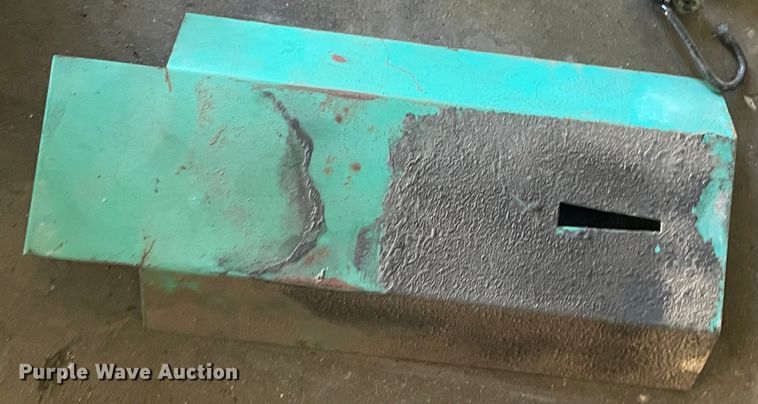 image for item IX9729 Onan 4.0RV  generator