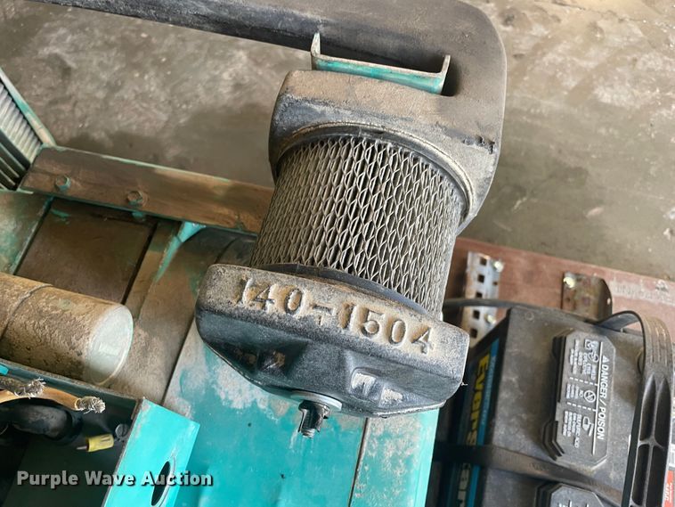 image for item IX9729 Onan 4.0RV  generator