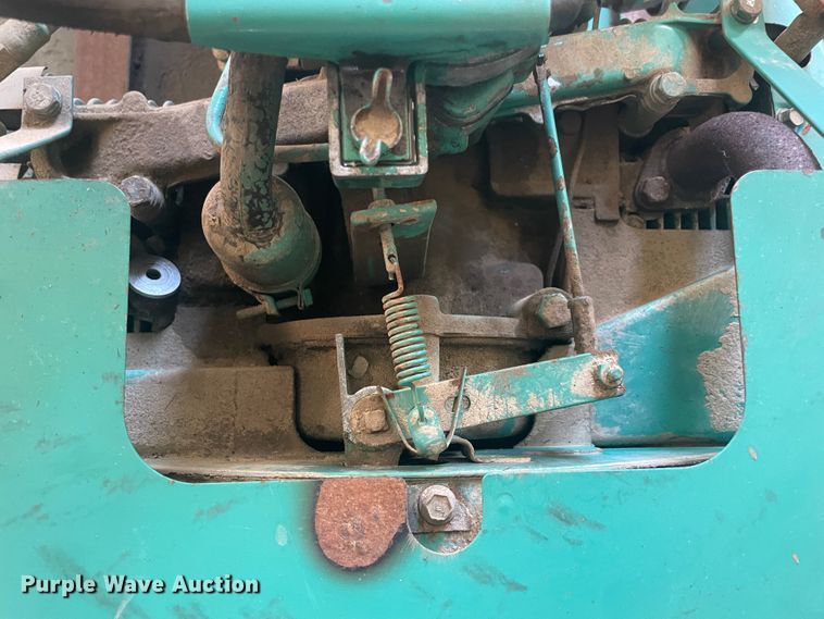 image for item IX9729 Onan 4.0RV  generator