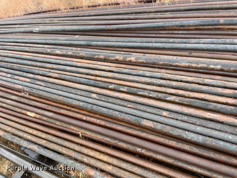 image for item IX9733 (33) joints of oilfield structural pipes