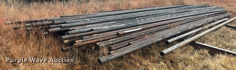 image for item IX9735 (33) joints of oilfield structural pipes