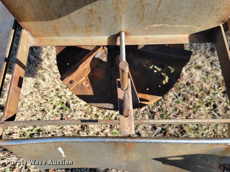 image for item JE9155 Swenson S1197  spreader