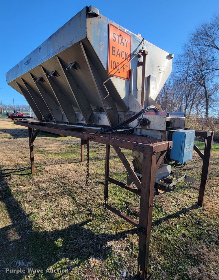 image for item JE9156 Swenson S2072  spreader