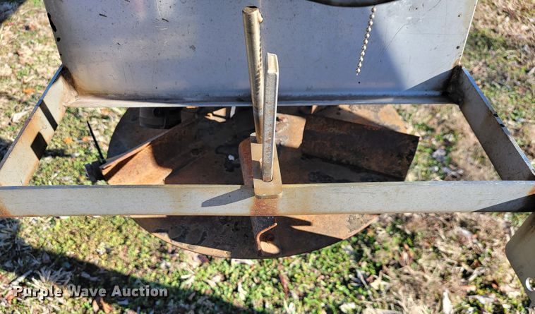 image for item JE9156 Swenson S2072  spreader
