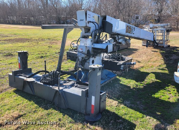 image for item JE9159 Manitex Sky Crane SC62  bucket lift