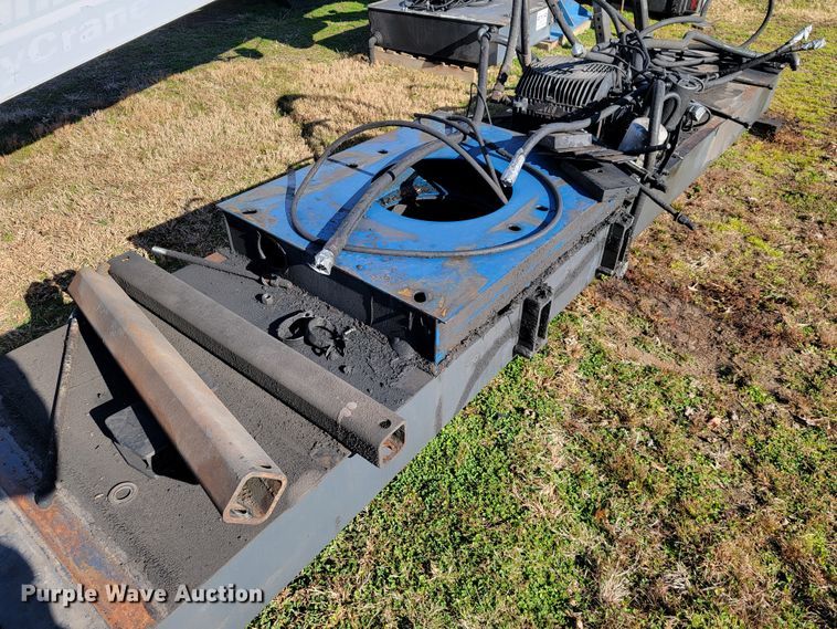 image for item JE9159 Manitex Sky Crane SC62  bucket lift