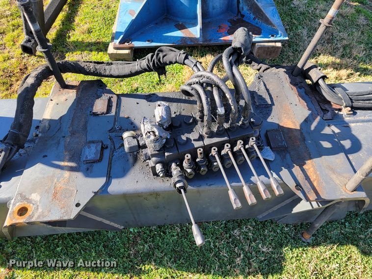 image for item JE9159 Manitex Sky Crane SC62  bucket lift