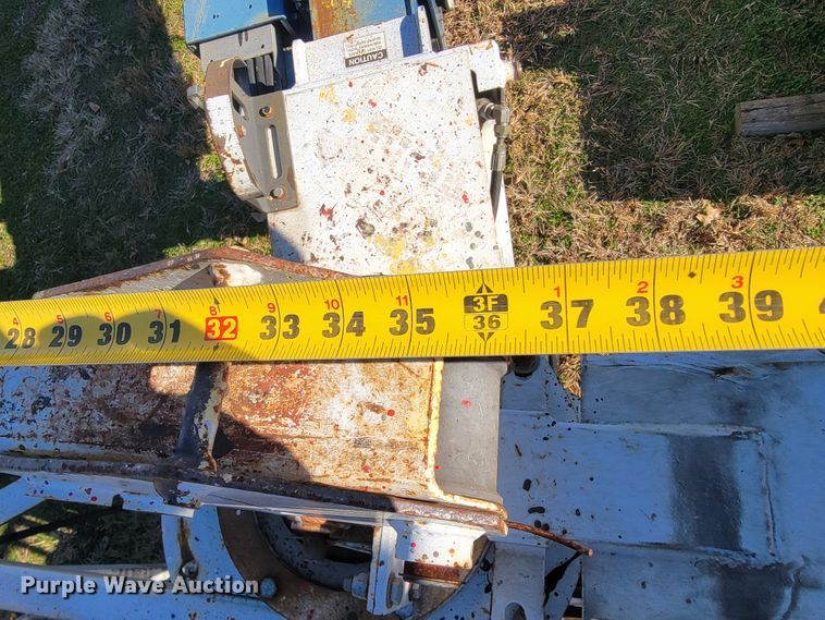 image for item JE9159 Manitex Sky Crane SC62  bucket lift