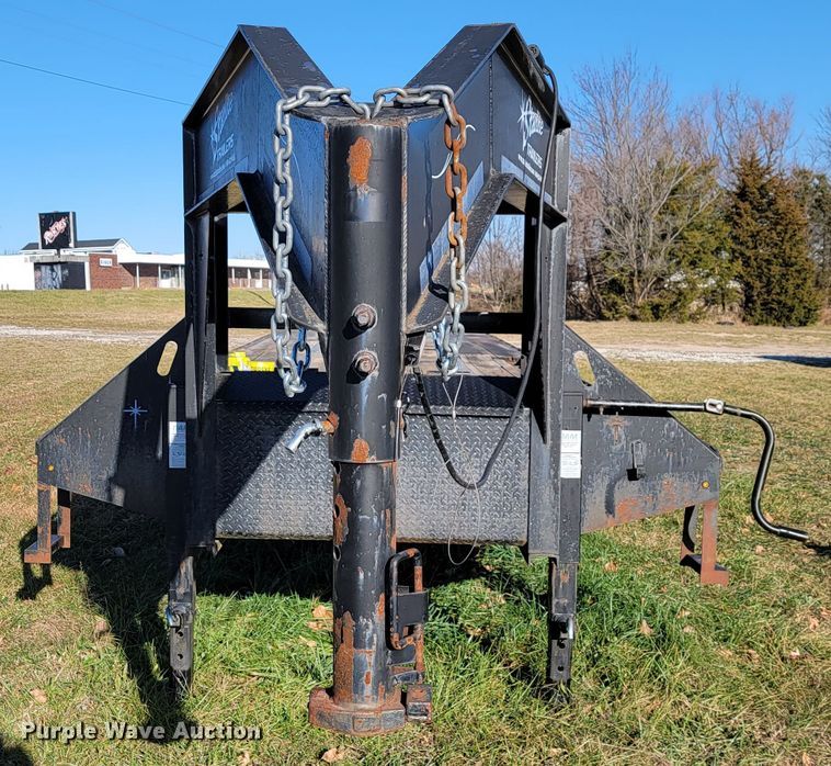 image for item JE9180 2016 Starlite  equipment trailer