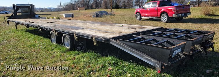 image for item JE9180 2016 Starlite  equipment trailer