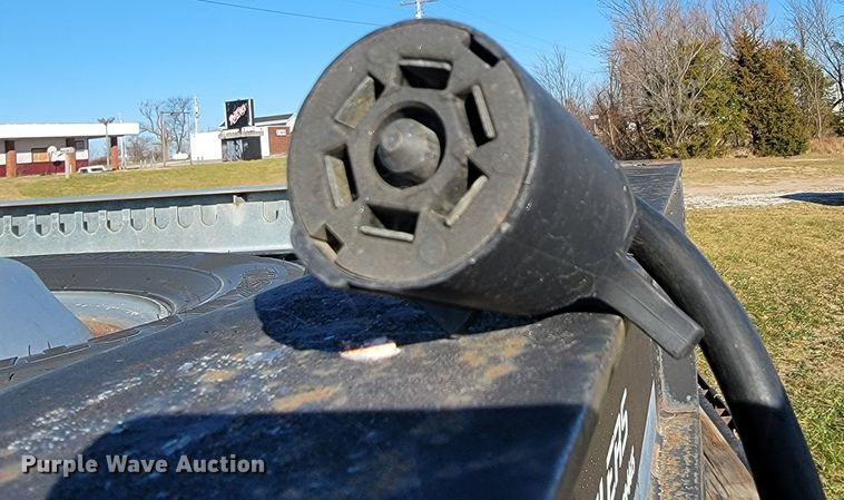 image for item JE9180 2016 Starlite  equipment trailer