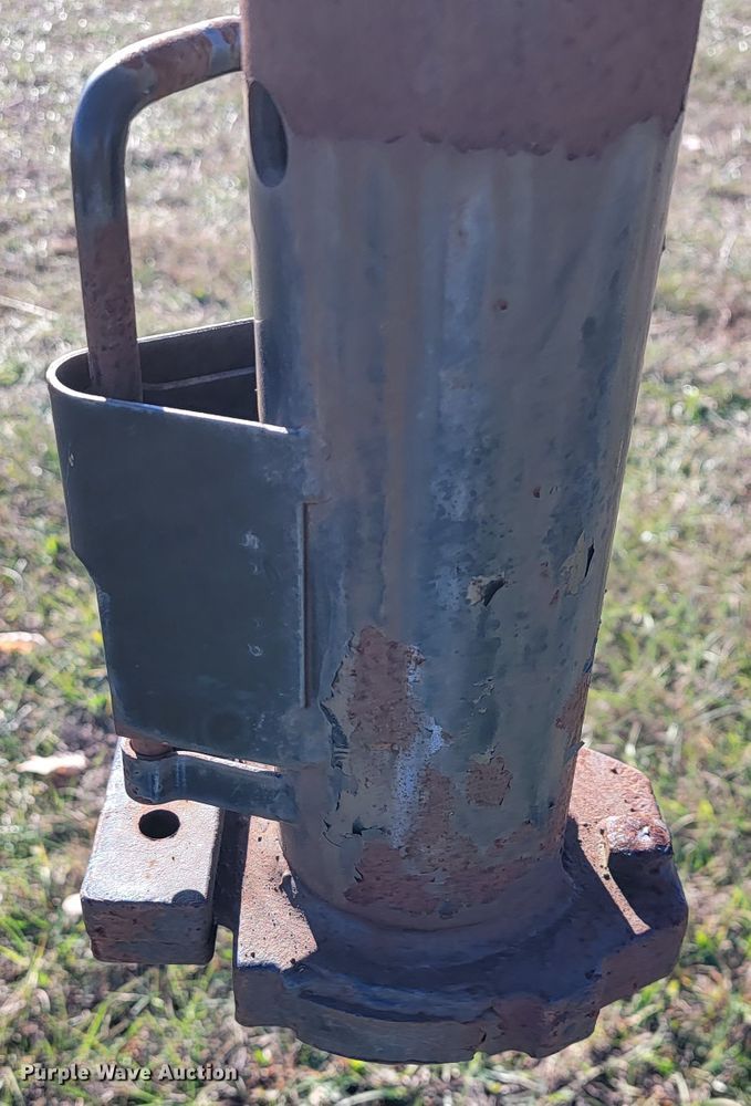 image for item JE9180 2016 Starlite  equipment trailer