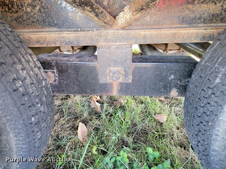 image for item JE9180 2016 Starlite  equipment trailer