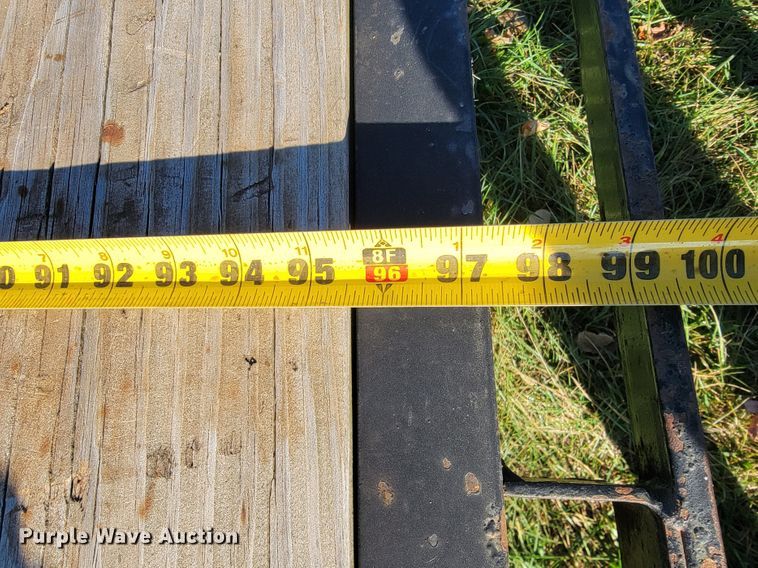 image for item JE9180 2016 Starlite  equipment trailer