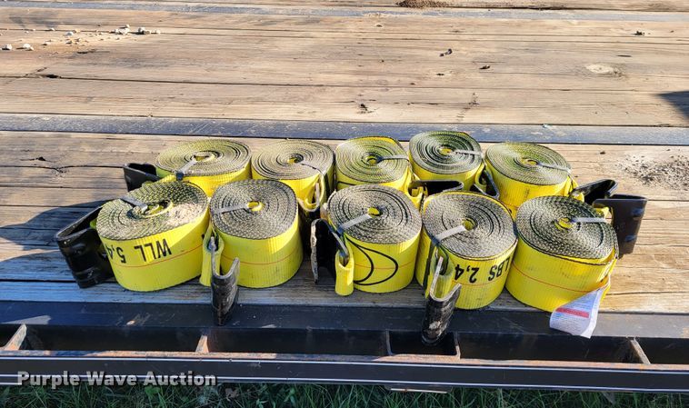 image for item JE9180 2016 Starlite  equipment trailer