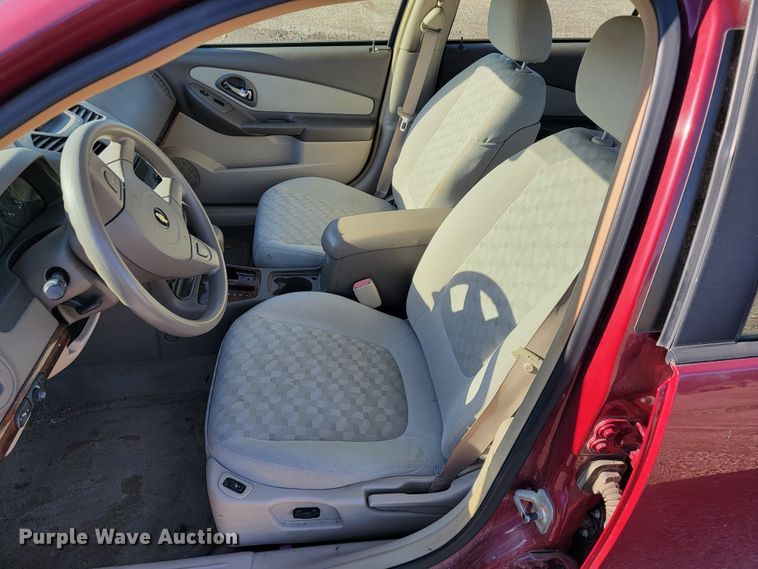 image for item JE9226 2005 Chevrolet Malibu LS