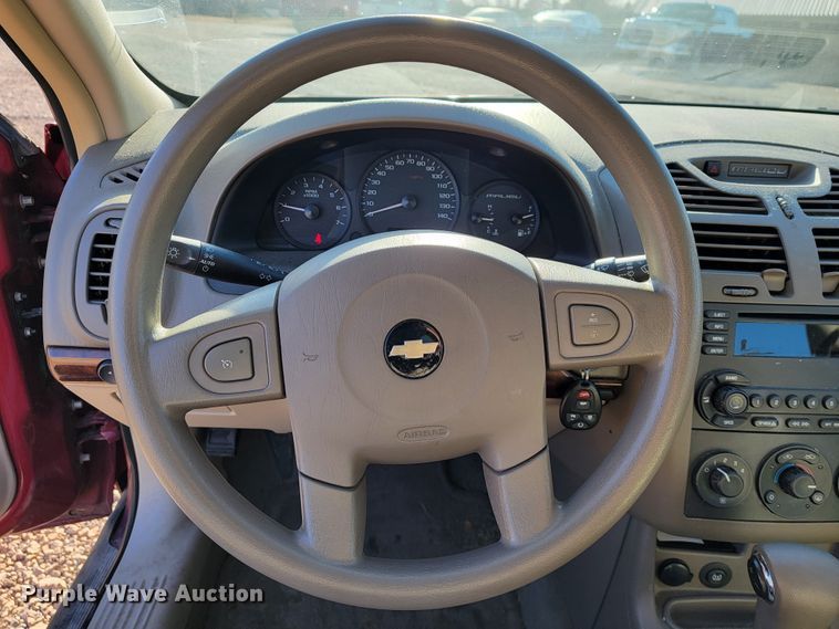 image for item JE9226 2005 Chevrolet Malibu LS