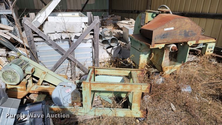 image for item JE9231 (2) saws