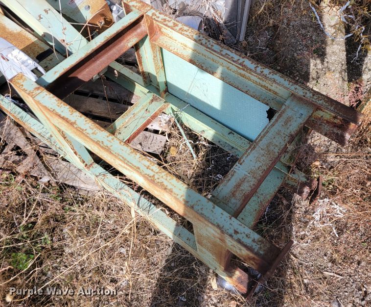 image for item JE9231 (2) saws